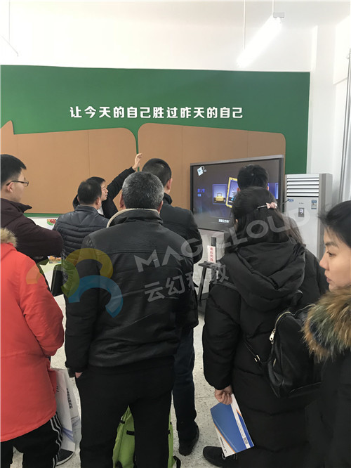 AR物理仿真实验促进创客发展