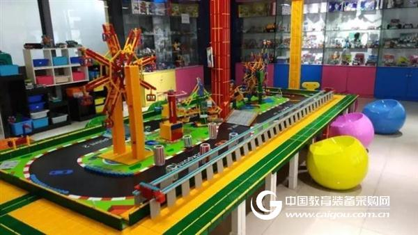 韩端机器人体验馆落地广州花都