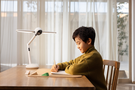 商汤科技“元萝卜光翼灯”引领智能台灯3.0时代，AI拓宽家庭应用场景