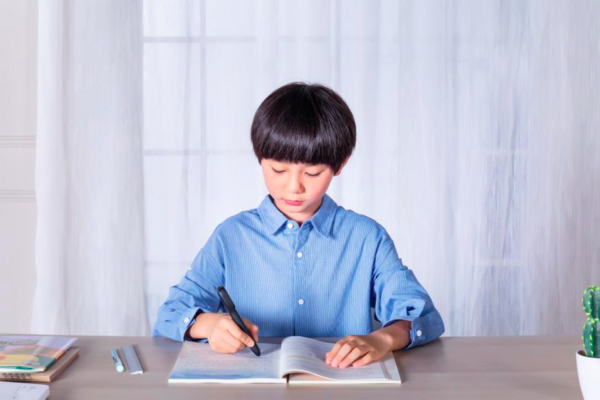 孩子學習好幫手，華為智選 阿爾法蛋智能詞典筆S正式發布