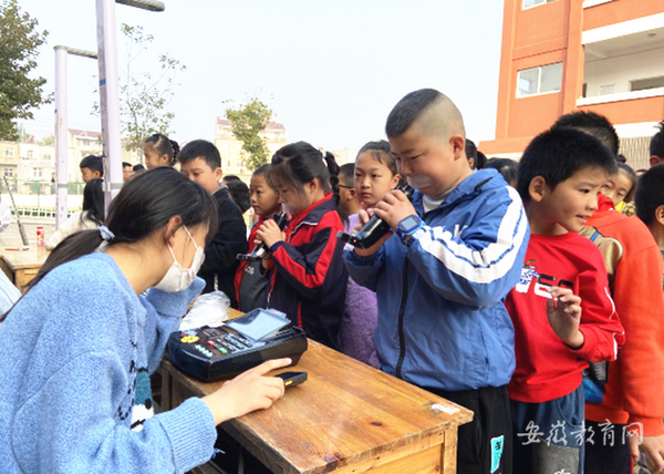 安徽庐江县加强中小学生体质管理推动学校体育改革发展