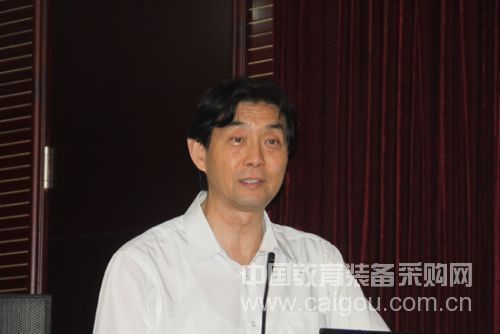 中国仪器仪表学会副理事长兼秘书长吴幼华先生致辞