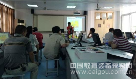 武汉十一所学校数学探究实验室售后集中培训顺利结束