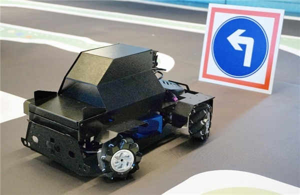 一探究竟！创造栗无人驾驶智能车V1系列套装全向解析