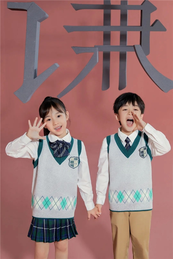 以文化人、特色定制 派遜服飾做足中華文化“大文章”