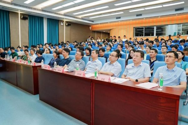 中山大學成功舉辦第九屆全國大學生物理實驗競賽（教學）