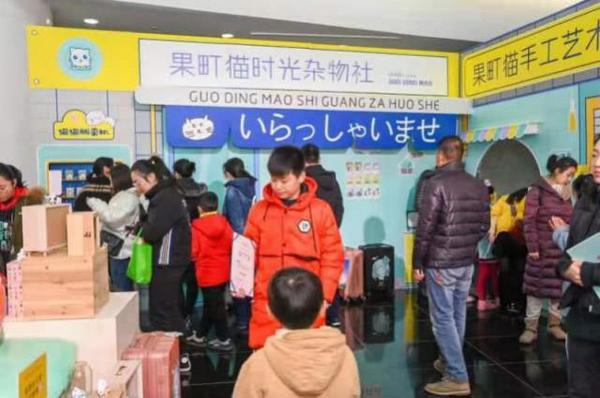 《湖北省少兒書畫大展》在琴臺美術館閉幕