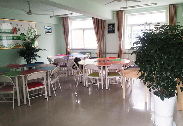 心理春風吹進健康校園