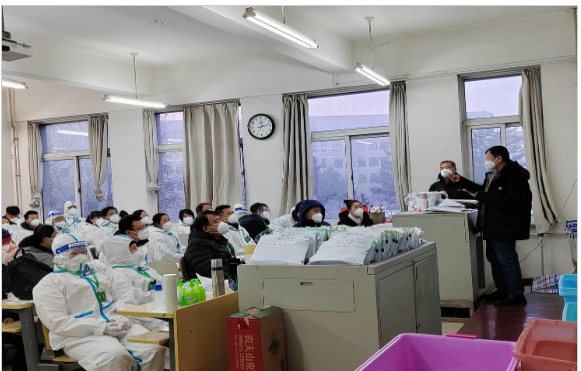 越是艱險越向前！——遼寧科技學院護考志愿隊伍助力考研學子圓夢