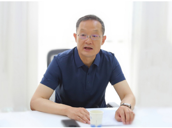 陇东学院党委书记任尔昕深入材料工程学院调研指导工作