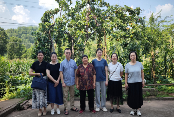 千里家访路 一颗育人心 宜宾学院2025年暑期家庭经济困难学生走访纪实