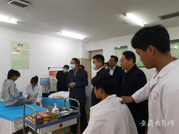 亳州中药科技学校加强名师培养 推进队伍建设