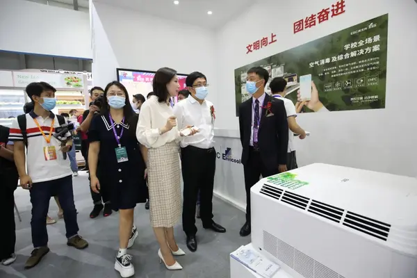 学校全场景空气消毒及综合解决方案，EBC英宝纯的单机集成理念