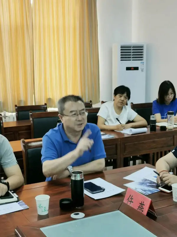 2020.6.12圖情資訊|中國圖書館學會中小學圖書館分會秘書處人員到石家莊調研