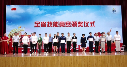 2021年江西省職業教育活動周暨南昌市職業教育活動月在南昌啟動