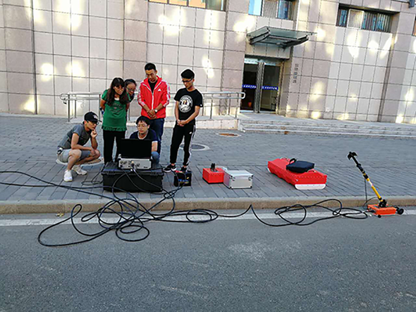北京城市学院"地质透视仪"顺利验收完成